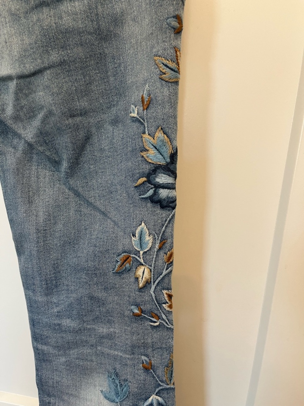 Driftwood Isabel Embroidered Floral  Flare Bootcut Boho Western Cowgirl Jeans 25 - Picture 15 of 16